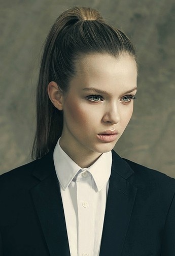 ponytail ideas sleek and chic