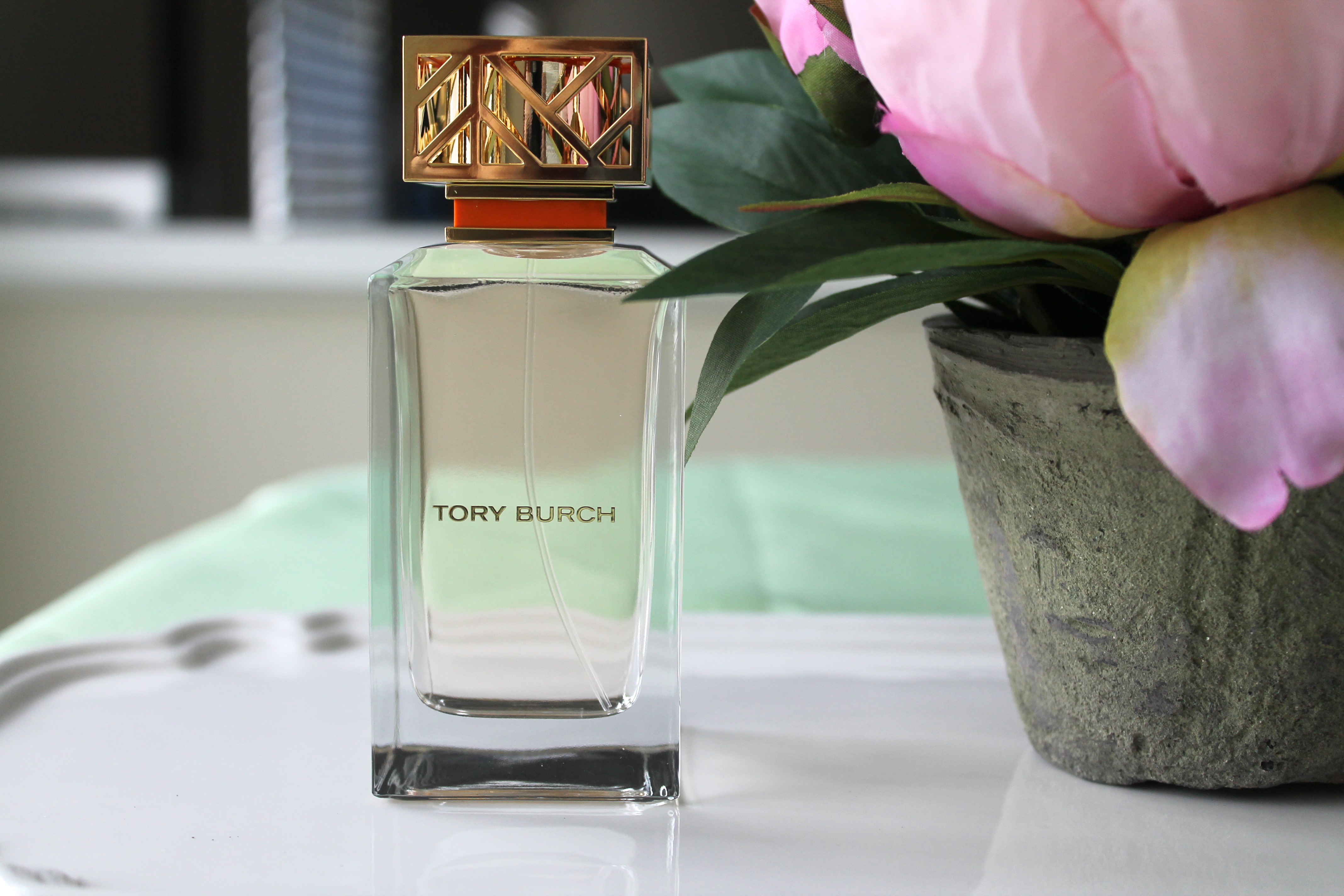 Spritz Me: Tory Burch Eau De Parfum - The Beauty Minimalist
