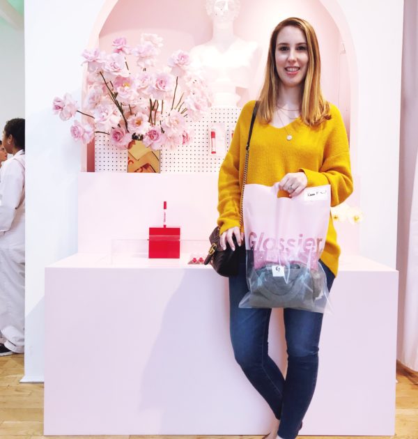 DC Beauty Blogger Kara Ferguson visit the NYC Glossier Showroom