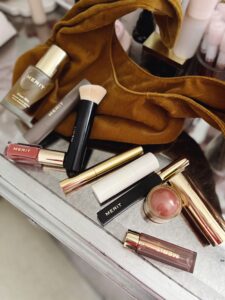 Merit Beauty - Minimalist Makeup Brand Review
